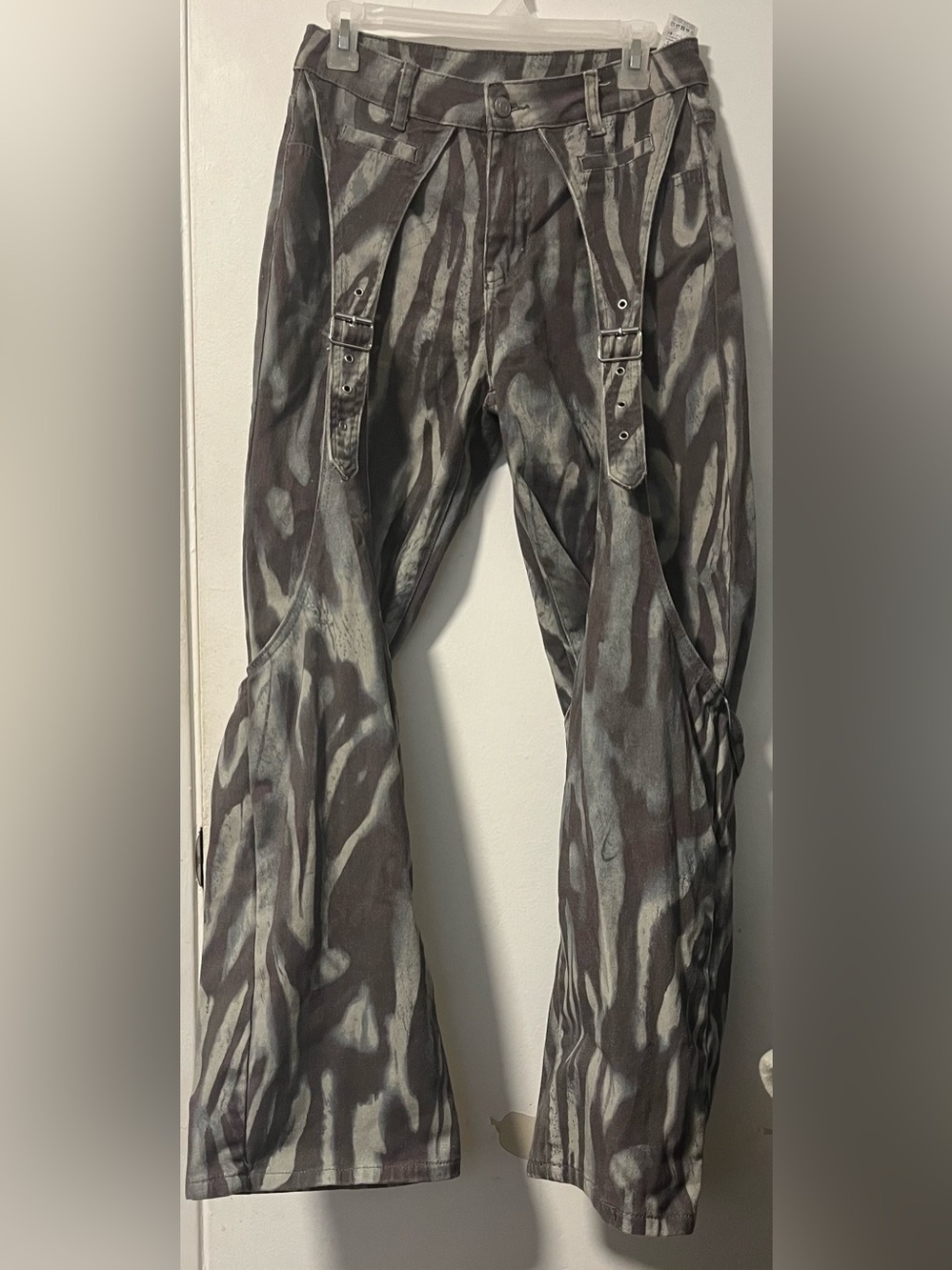 Muse Gray and Silver Abstract Strap Cargo Pants